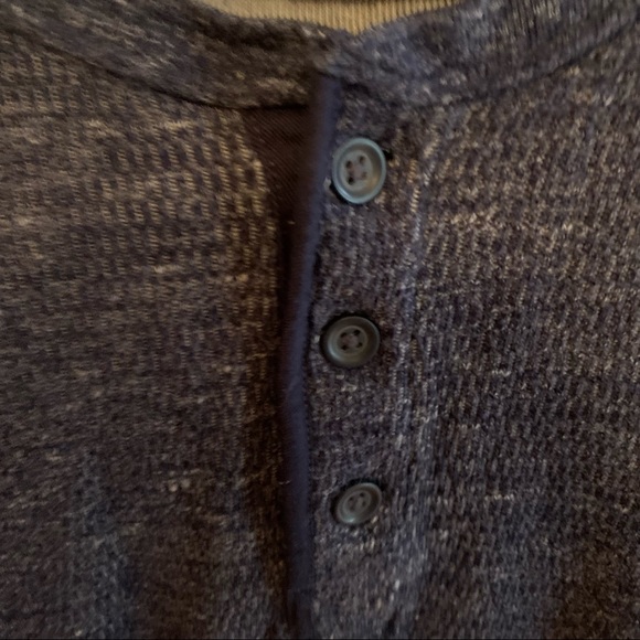Men’s GAP Long Sleeve Pull-Over Shirt - Picture 3 of 7